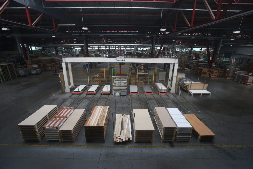 Czech door manufacturer Doornite exports half of its production. Now targeting Benelux and the Balkans